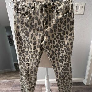 BlankNYC Leopard Print Skinny Jeans